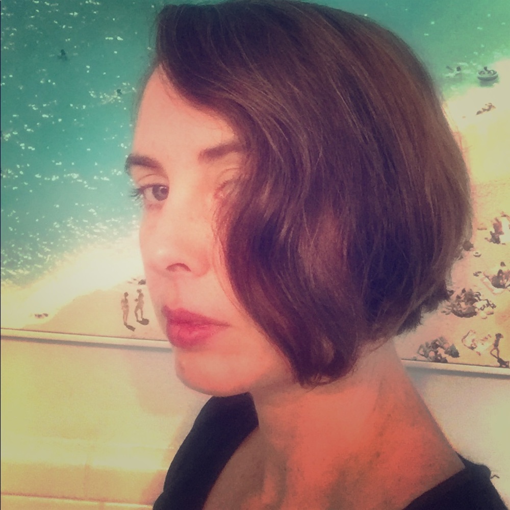 Meet your Posher, Alicia